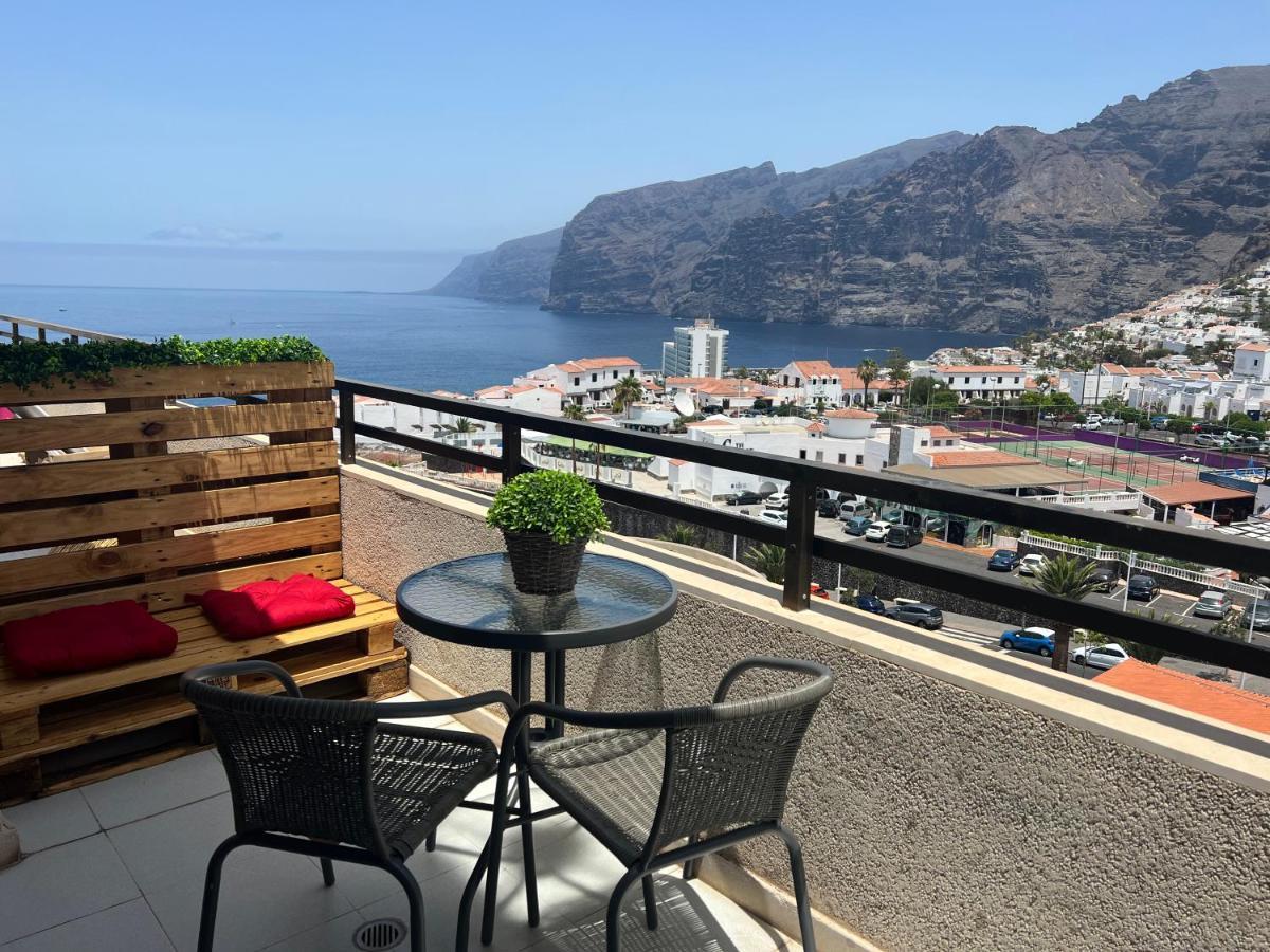 Studio With Fantastic Sea View In Los Gigantes Puerto de Santiago  Eksteriør billede